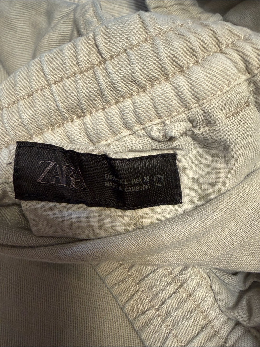 Zara Men’s Khaki Joggers